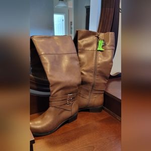 Never Worn Wide Calf Denmark boots